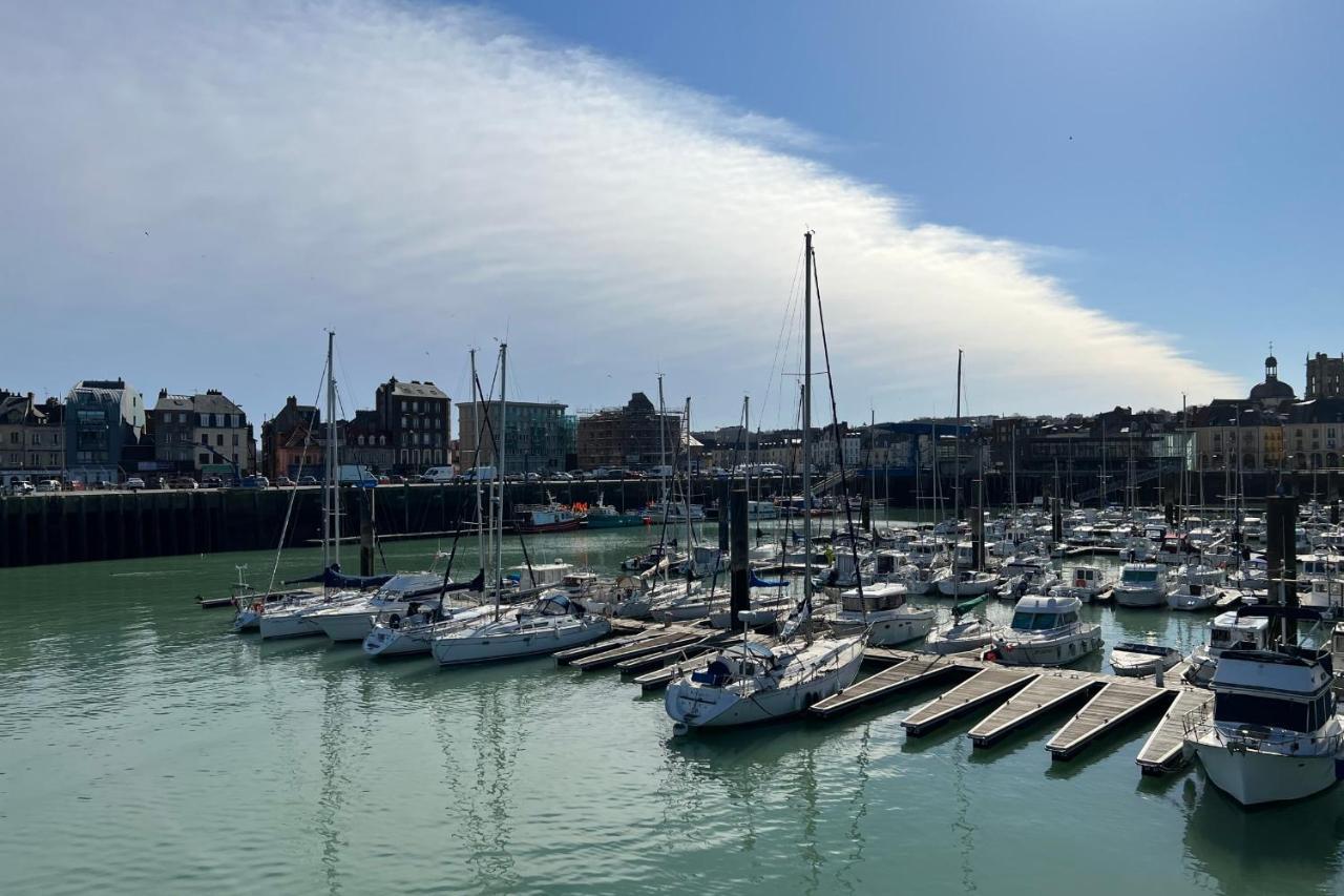 Apartamento Entre Port et Mer au 1er étage Dieppe Exterior foto